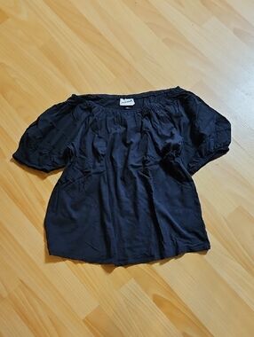 4/$10 Universal Thread Black Off-the-Shoulder Puff Sleeve Blouse
